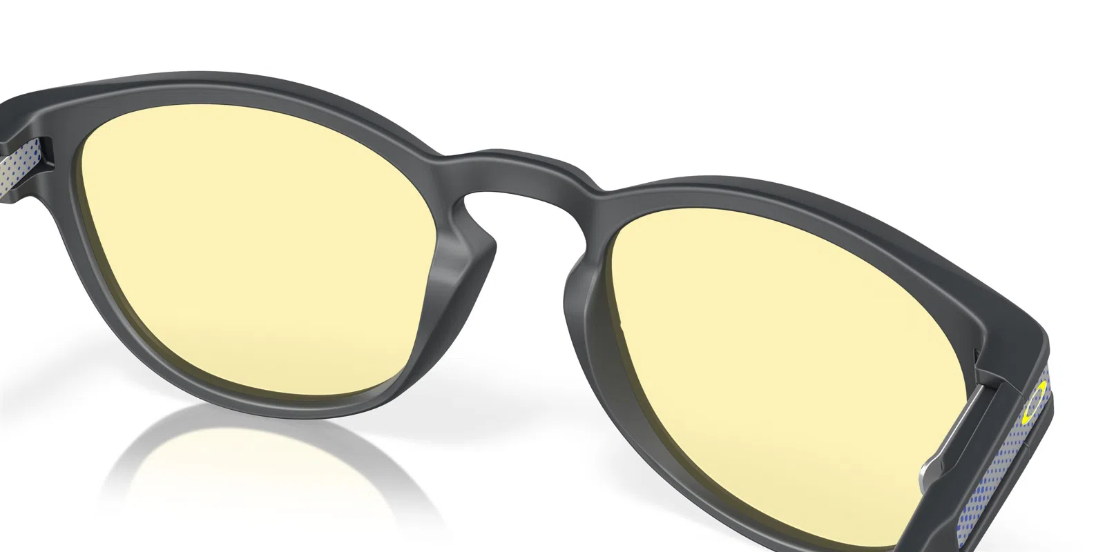 Oakley Latch 9265 Sunglasses - view 149